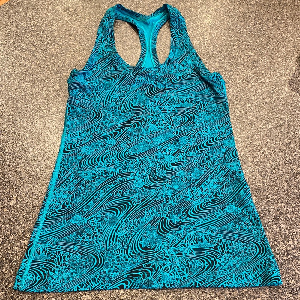 Lululemon Cool Racerback Tank. Turquoise Floral Wave. Size 6.